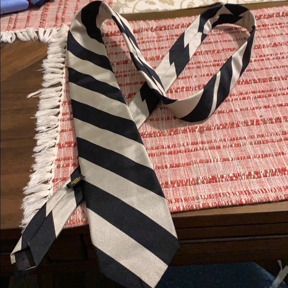 Tie